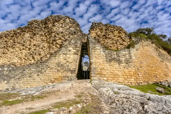 Kuelap ,The Great Fortress in the Clouds