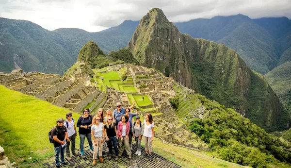Local Guides and Service That Make the Difference
