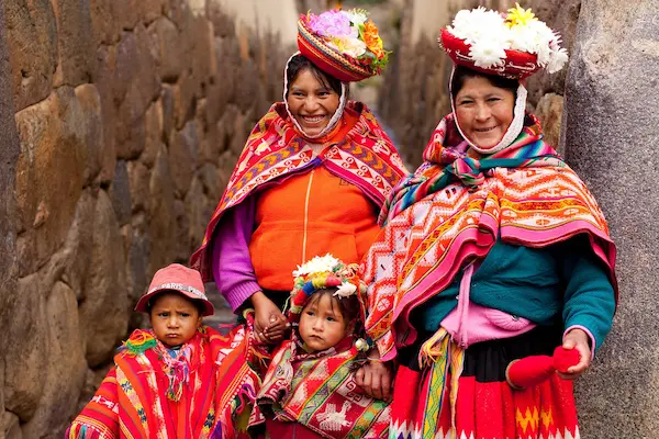 Peruvians Hispanic