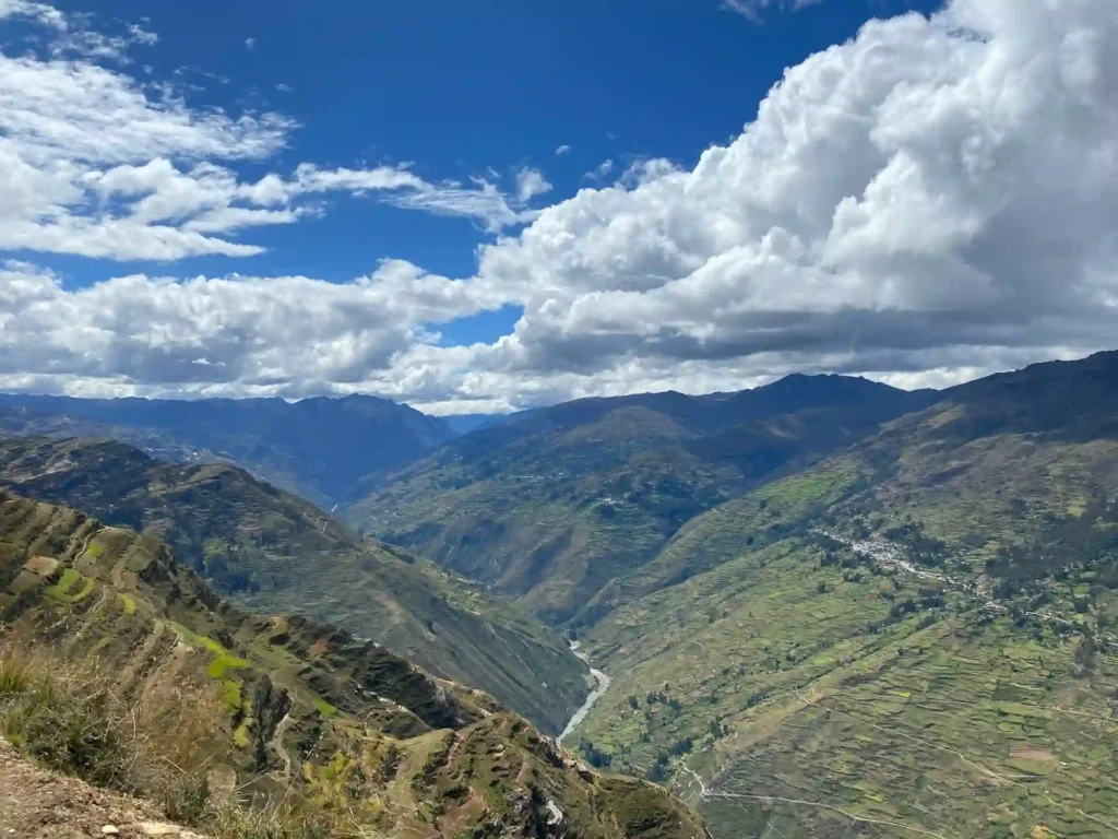 tourism on the Andean roads 