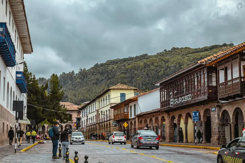 How to get from Lima to Cusco