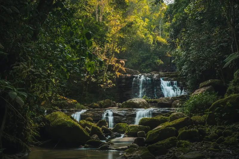 Visit Waterfalls in Peru