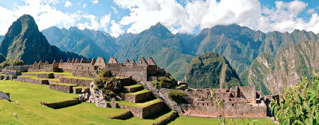 Why did the incas build Machu Picchu